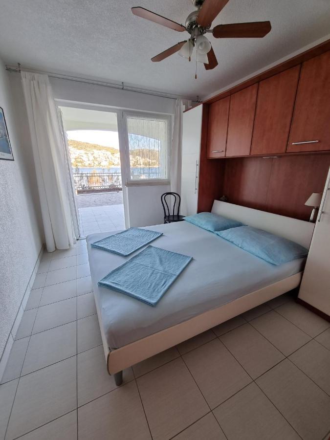 Villa Jana Apartments Трогір Екстер'єр фото